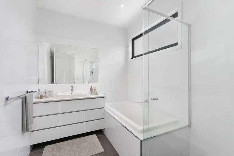 Fourth view of Homely house listing, 3B Bosanquet Avenue, Newtown VIC 3220