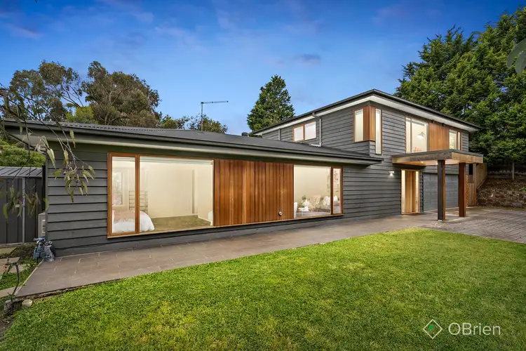 9 Kirwin Avenue, Eltham VIC 3095