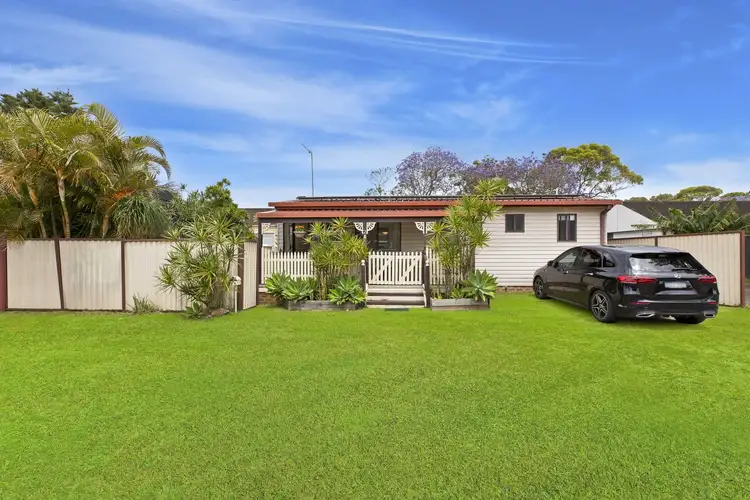 2A Watkin Avenue, Woy Woy NSW 2256