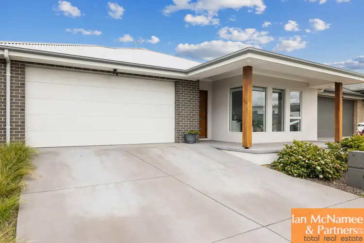16 Underhill Street, Googong NSW 2620