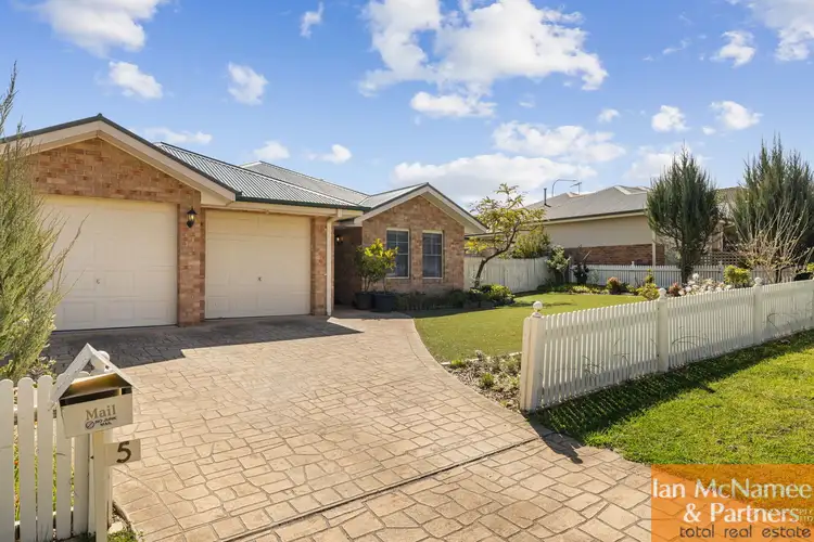 Third view of Homely house listing, 5 Tennyson Drive, Queanbeyan East NSW 2620