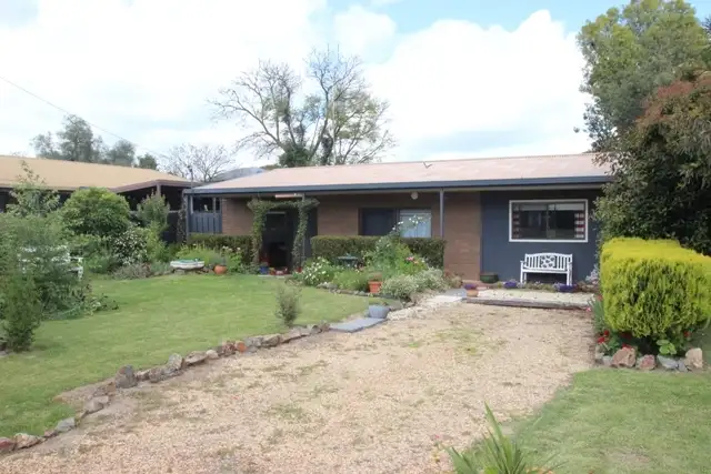 9 Arramagong Street, Barooga NSW 3644