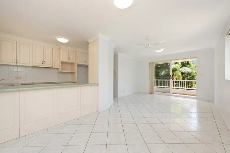 Fourth view of Homely unit listing, 5/450 Old Cleveland Road, Camp Hill QLD 4152