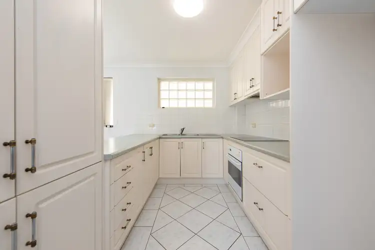 Fifth view of Homely unit listing, 5/450 Old Cleveland Road, Camp Hill QLD 4152