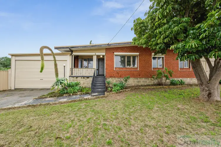 30 Woodley Way, Parmelia WA 6167
