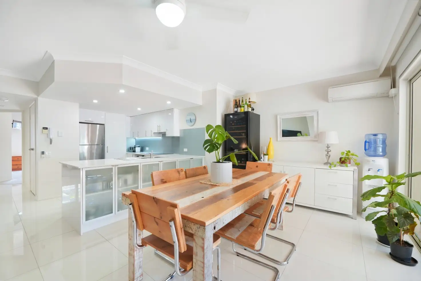 Main view of Homely unit listing, 2/16 Lavarack Road, Mermaid Beach QLD 4218