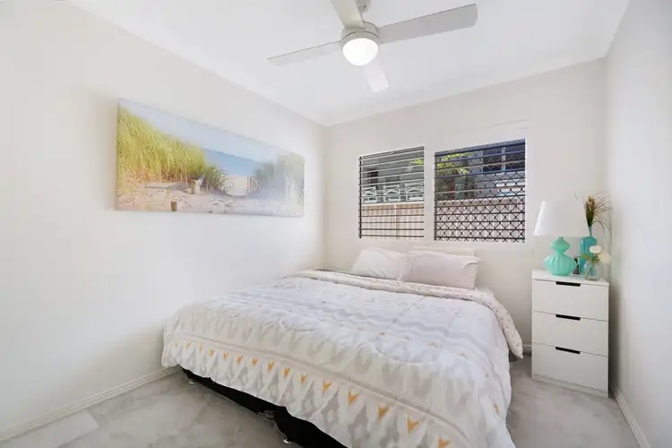 Sixth view of Homely unit listing, 2/16 Lavarack Road, Mermaid Beach QLD 4218