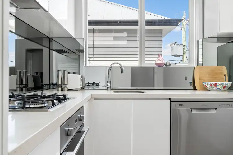Fourth view of Homely apartment listing, 5/38 Alder Street, Caulfield South VIC 3162