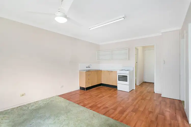 Sixth view of Homely block of units listing, 42 Sarawak Avenue, Palm Beach QLD 4221