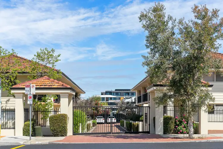 10/373 Cambridge Street, Wembley WA 6014