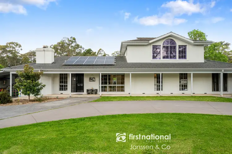 24 Mountain Drive, Mooroolbark VIC 3138