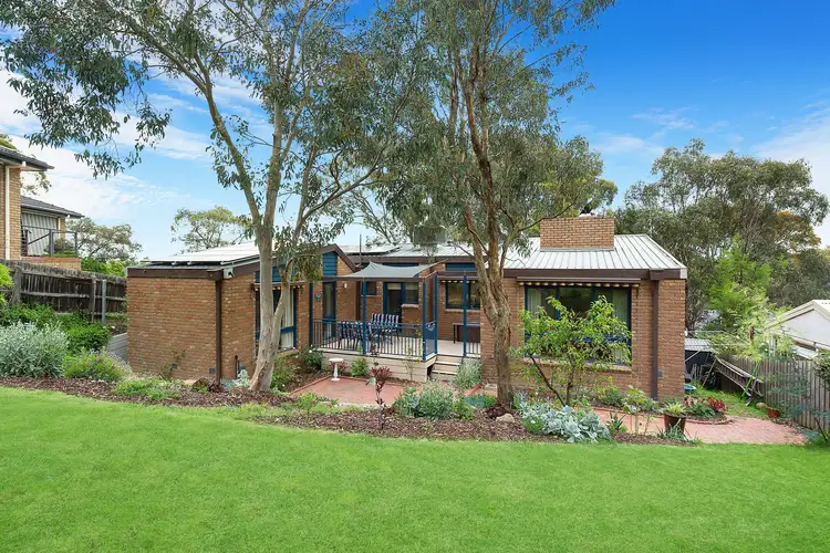 4 Oonah Close, Eltham North VIC 3095