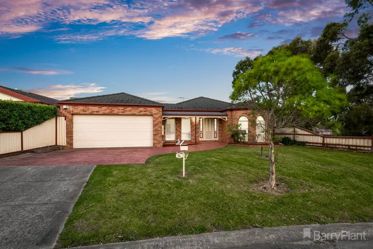 16 Blandford Crescent, Narre Warren South VIC 3805