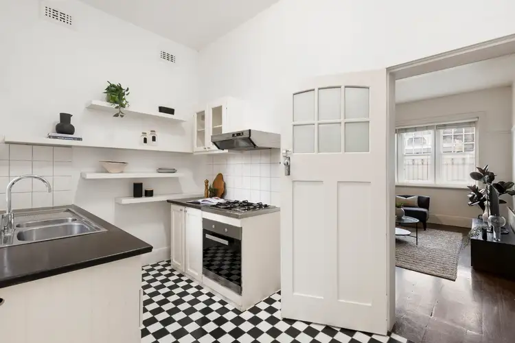 Third view of Homely apartment listing, 2/44 Fitzroy Street, St Kilda VIC 3182