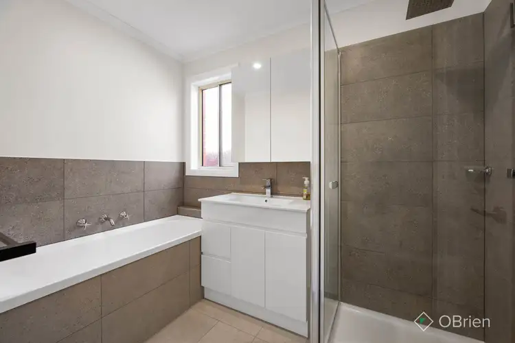 Fourth view of Homely house listing, 28 Brindalee Way, Hillside VIC 3037