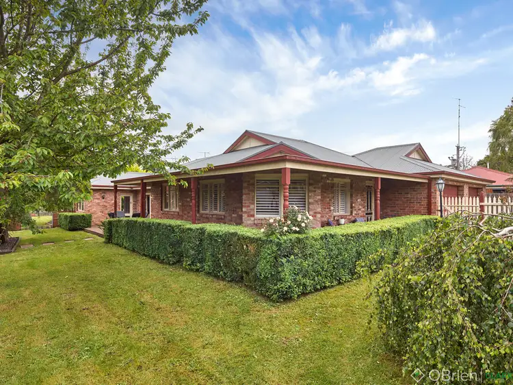 6 Fuhrmann Court, Drouin VIC 3818