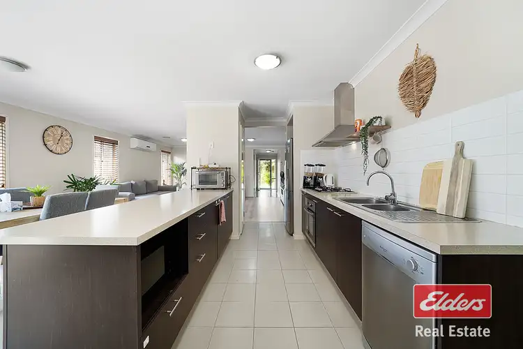 Fourth view of Homely house listing, 8 Kanto Court, Manor Lakes VIC 3024
