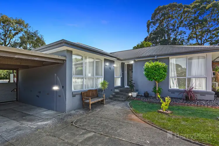 12 Rowan Avenue, Boronia VIC 3155