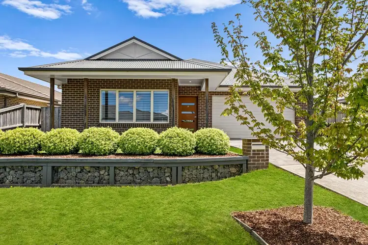 7 Turner Way, Renwick NSW 2575