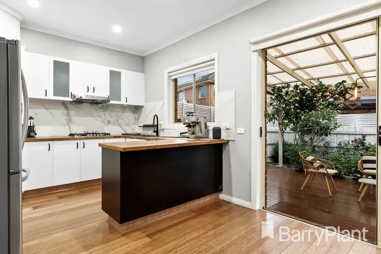 Second view of Homely house listing, 5 Florida Court, Bundoora VIC 3083
