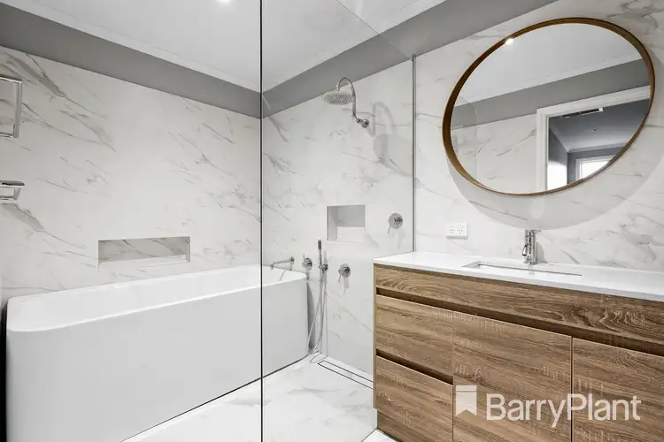 Fifth view of Homely house listing, 5 Florida Court, Bundoora VIC 3083
