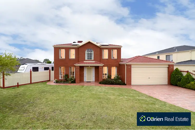 3 Pevensey Drive, Narre Warren South VIC 3805