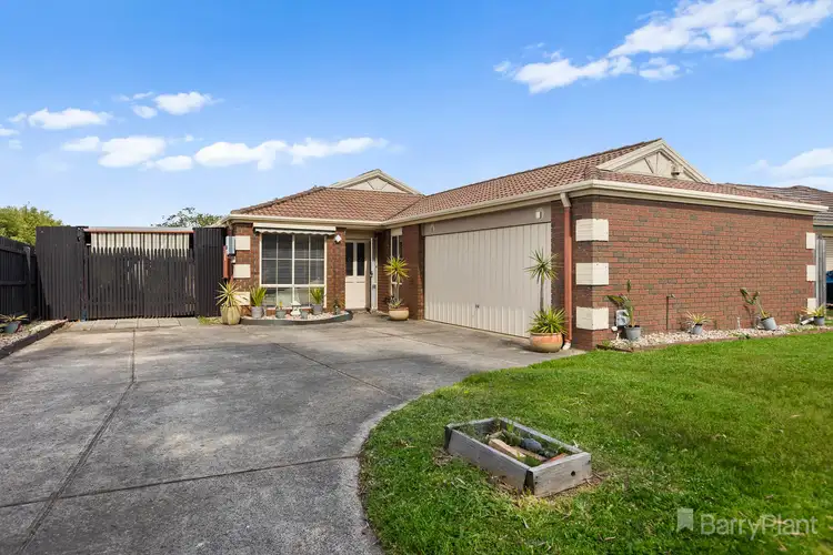 8 Garem Gam Wynd, Narre Warren South VIC 3805