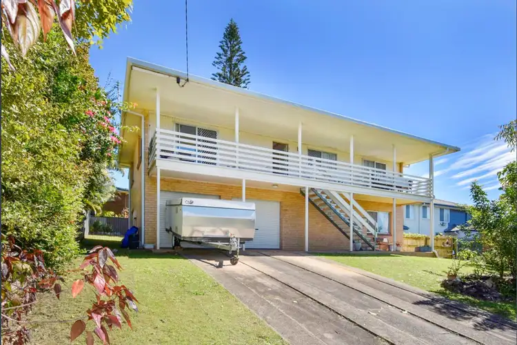 1 Gemson Crescent, Moffat Beach QLD 4551