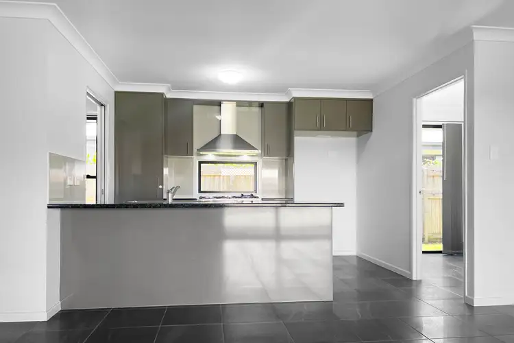 Fifth view of Homely house listing, 10 Louis Way, Kawungan QLD 4655