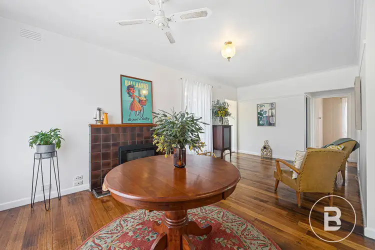 Fifth view of Homely house listing, 2 Banksia Road, Wendouree VIC 3355