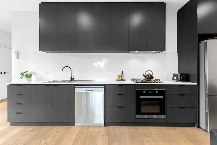 Sixth view of Homely unit listing, 8/811 Doveton Street North, Soldiers Hill VIC 3350