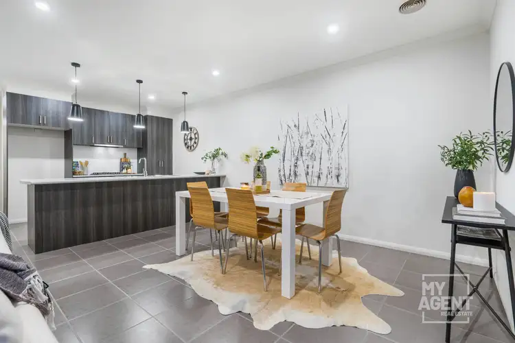 Sixth view of Homely townhouse listing, 7/6-10 Elsternwick Way, Craigieburn VIC 3064