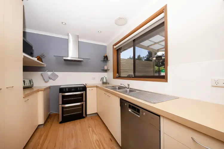Sixth view of Homely house listing, 27 Noarlunga Crescent, Bonython ACT 2905