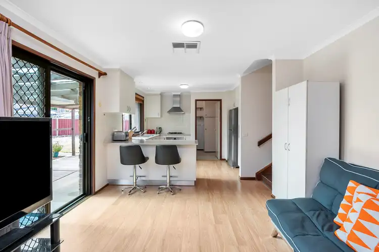 Sixth view of Homely house listing, 12 Ahern Place, Monash ACT 2904