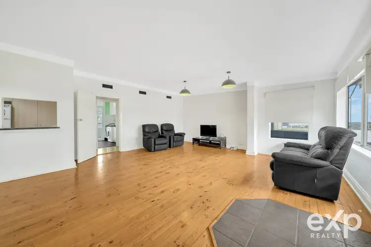 21 Frances Avenue, Para Hills SA 5096