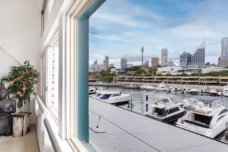 Third view of Homely studio listing, 371/6 Cowper Wharf Roadway, Woolloomooloo NSW 2011
