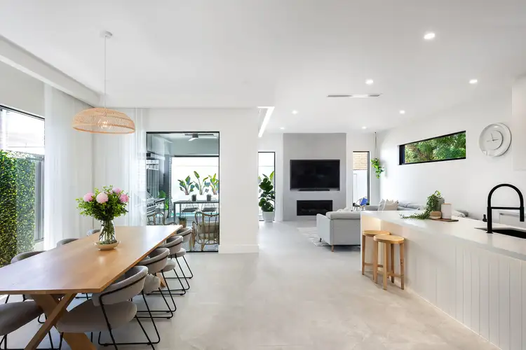 30 Mitton Avenue, Henley Beach SA 5022