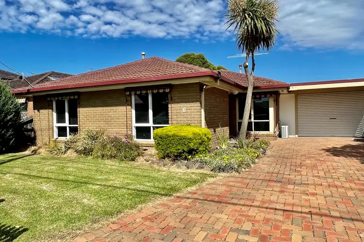 6 Edwards Drive, Altona Meadows VIC 3028