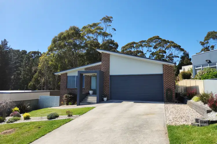 7 Leary Avenue, Stony Rise TAS 7310