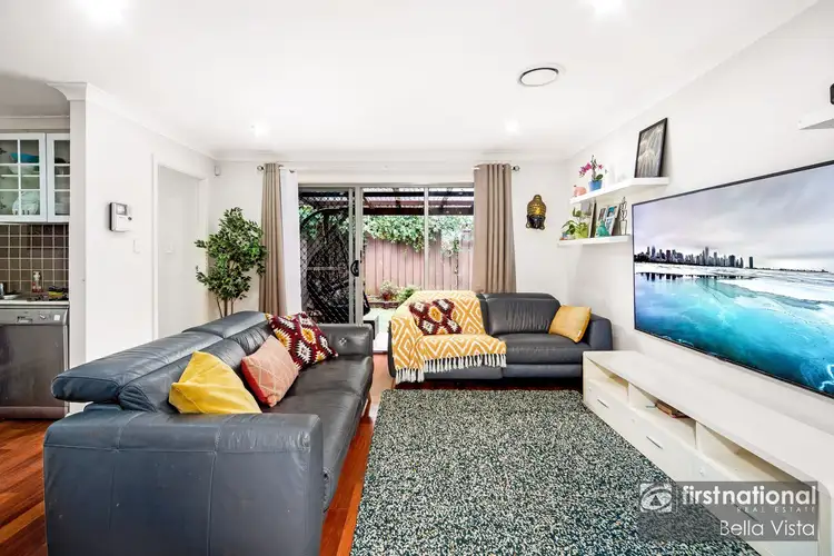 2/201 Targo Road, Girraween NSW 2145