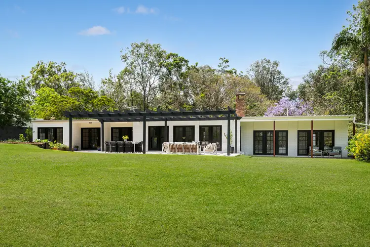 99 Whiteside Road, Whiteside QLD 4503