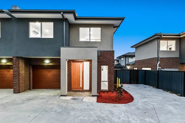 10/10 Sylvanwood Crescent, Narre Warren VIC 3805