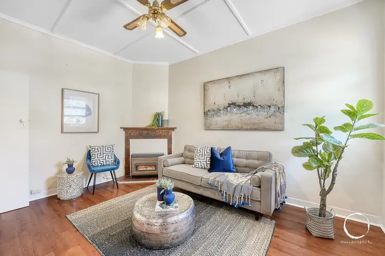 12 Sinclair Square, Pennington SA 5013