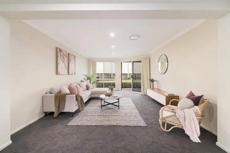 Second view of Homely house listing, 5 Willow Close, Thornton NSW 2322