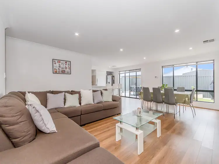 Sixth view of Homely house listing, 7 Kieley Street, Hilbert WA 6112