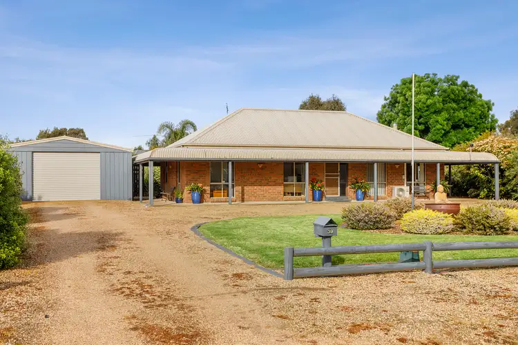 39 Leslie Street, Clunes VIC 3370