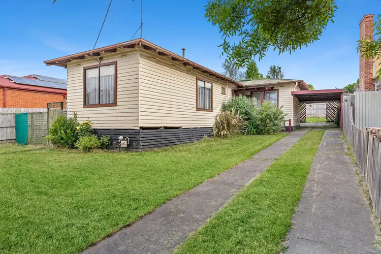 9 Lyell Street, Gisborne VIC 3437