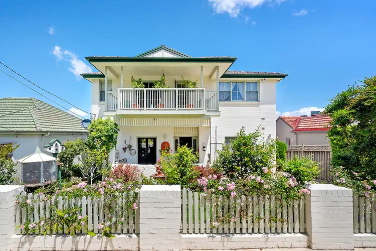 18 Calbina Road, Northbridge NSW 2063