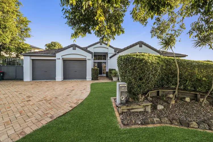 24 Peppercorn Crescent