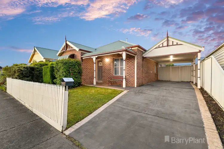 1 Willowbank Pocket, Pakenham VIC 3810